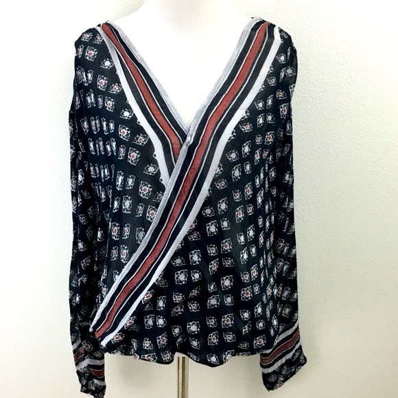 NWT FREE PEOPLE BOHO LONG SLEEVE TOP MEDIUM - Picture 3 of 6